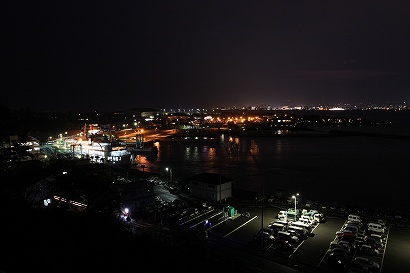 桜島港を眺める