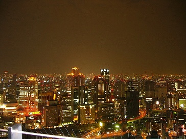 梅田スカイビル 空中庭園展望台からの夜景
